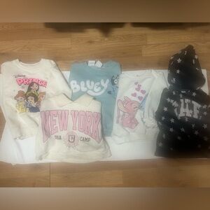 Girls long sleeved sweatshirts sizes 3-5